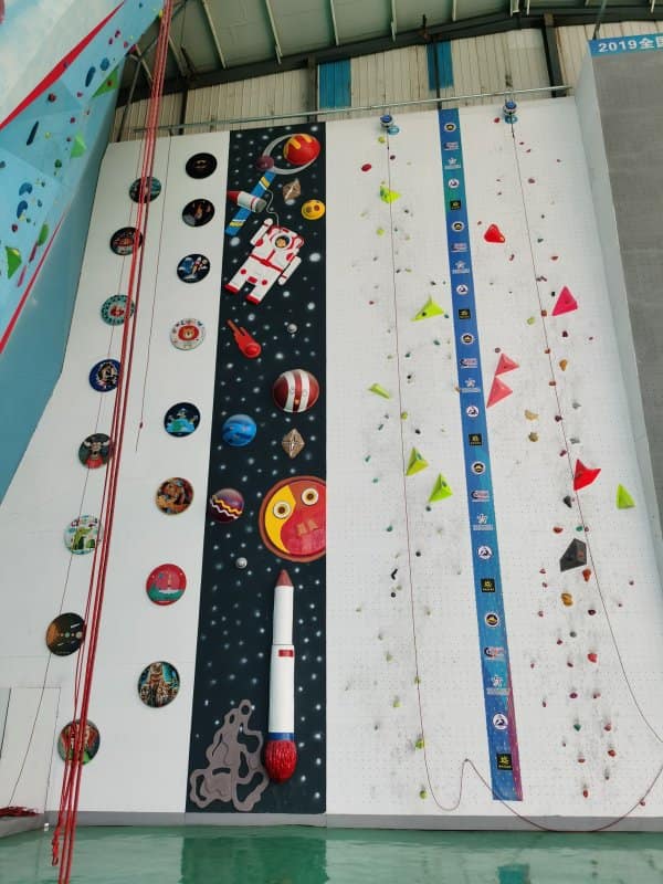 Kids' Cartoon Climbing Wall
